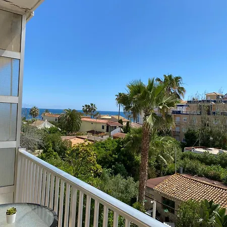 Oasis Playa Albaranas * デニア
